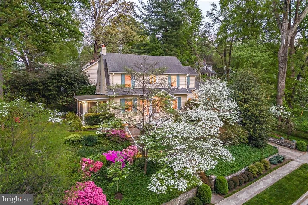 Photo of 7109 MEADOW LANE
