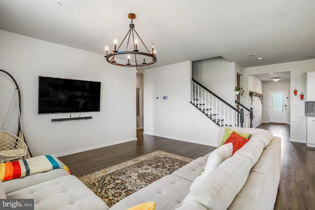Photo of 504 CARROLL WALK AVE
