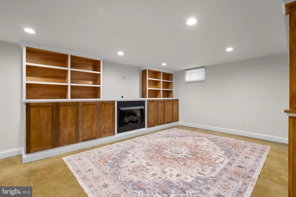 Photo of 8780 TERESA LANE
