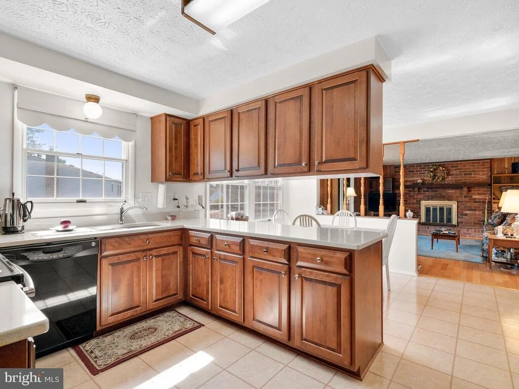 Photo of 4320 LEEDS HALL DRIVE