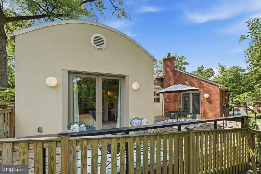 Photo of 9109 BRADFORD ROAD