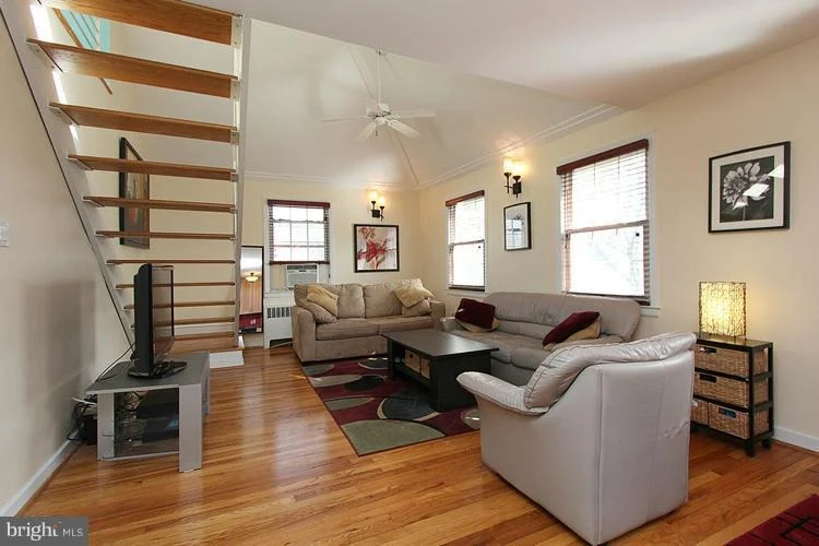 Photo of Unit 202 at 8335 GRUBB ROAD