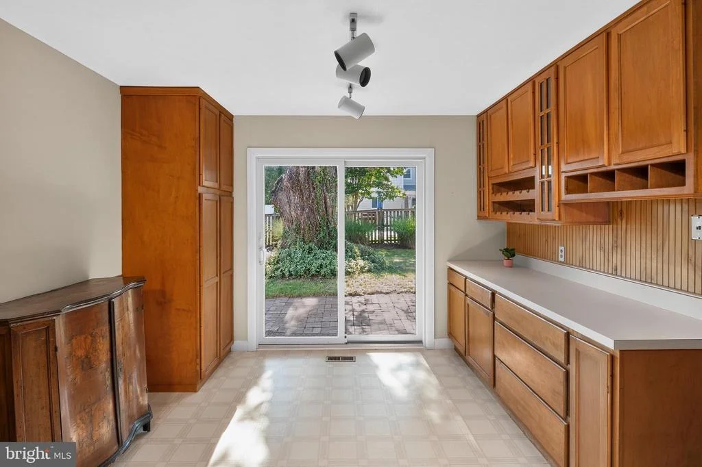 Photo of 2416 KINDERBROOK LANE