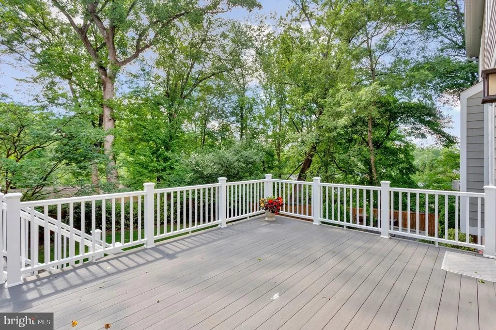 Photo of 1712 EAST AVENUE