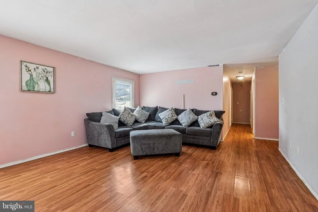 Photo of 32 MILLBROOK DRIVE