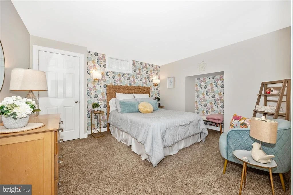 Photo of 6170 CHALLEDON CIRCLE
