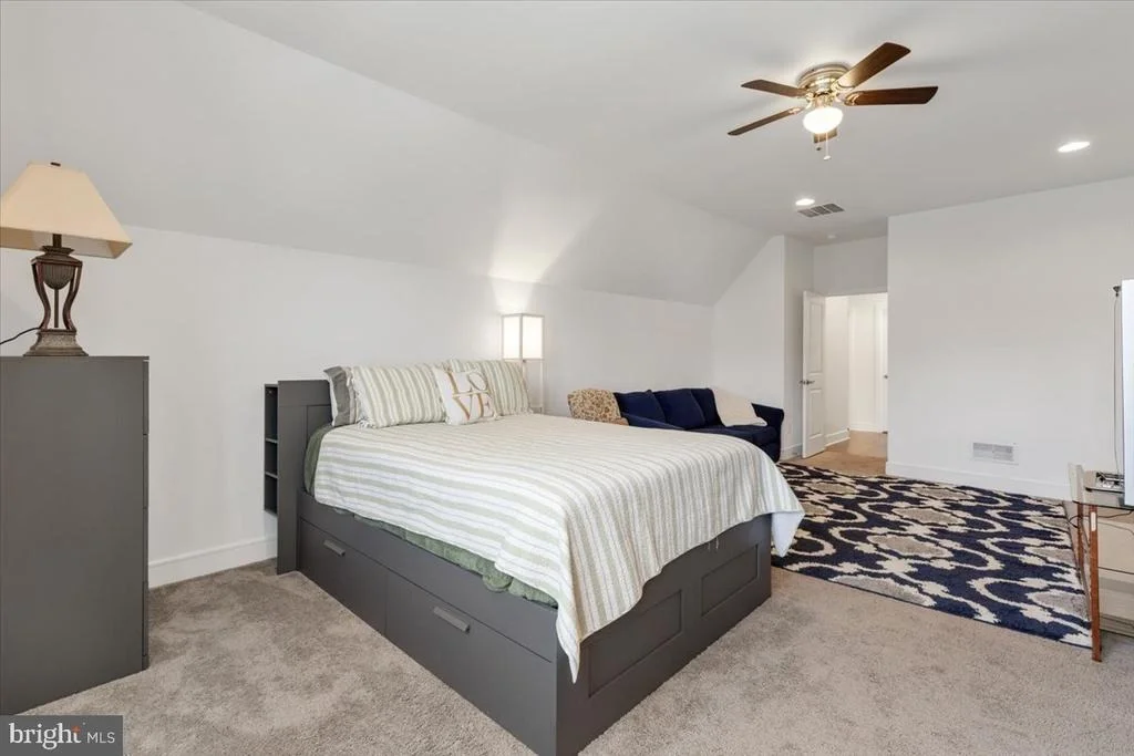 Photo of 25467 BYRNES CROSSING DRIVE