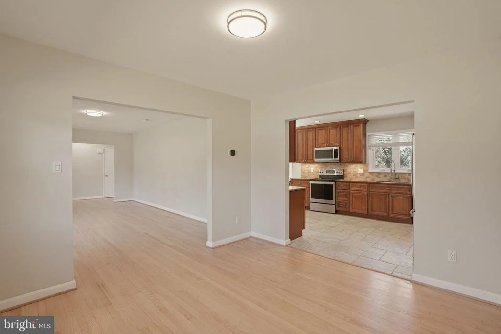 Photo of 1800 GAYFIELDS DRIVE