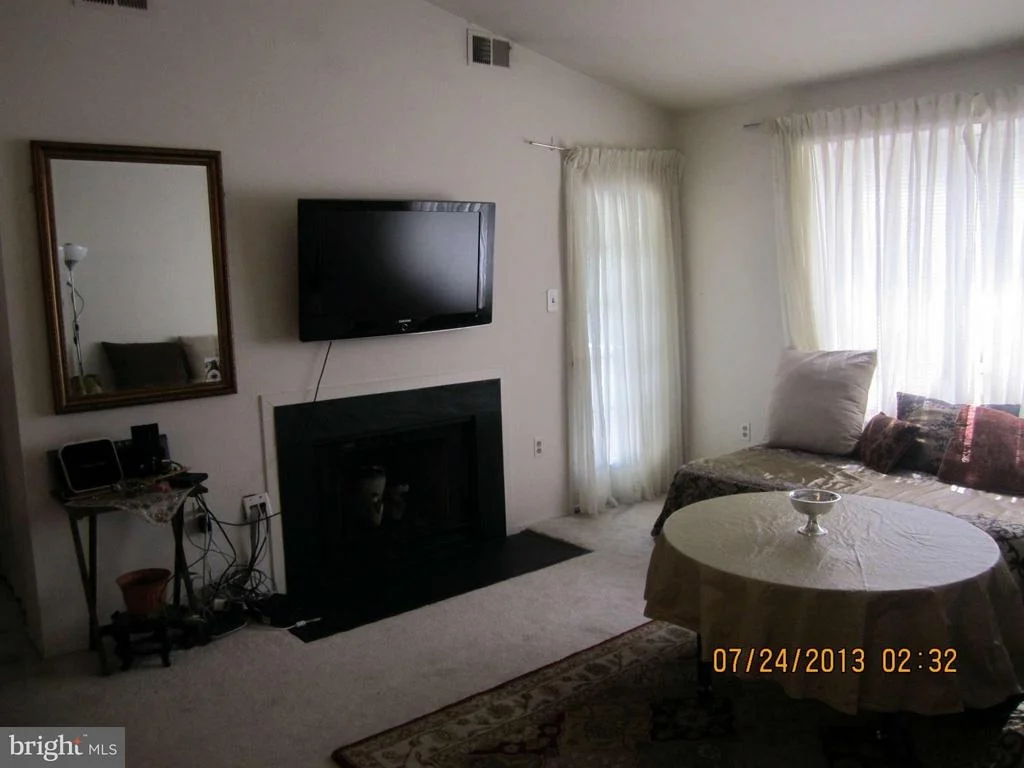 Photo of Unit 8 at 7811 HARROWGATE CIRCLE