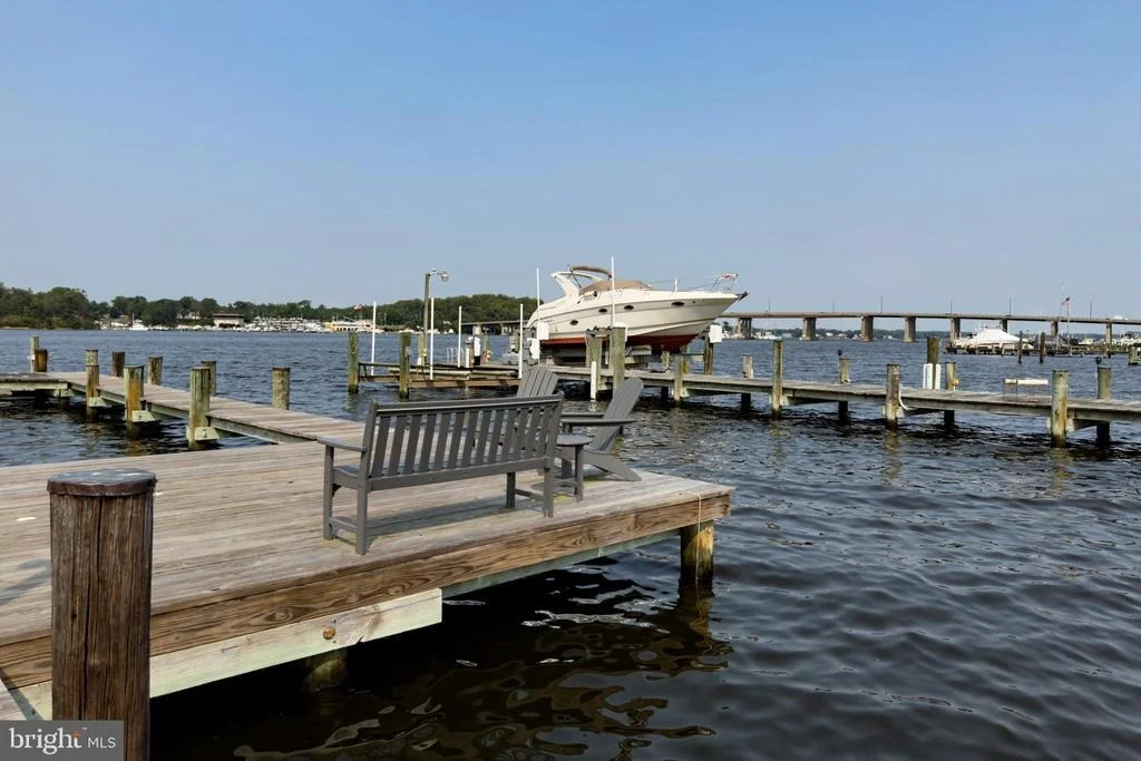 Photo of 208 EDGEWATER DRIVE