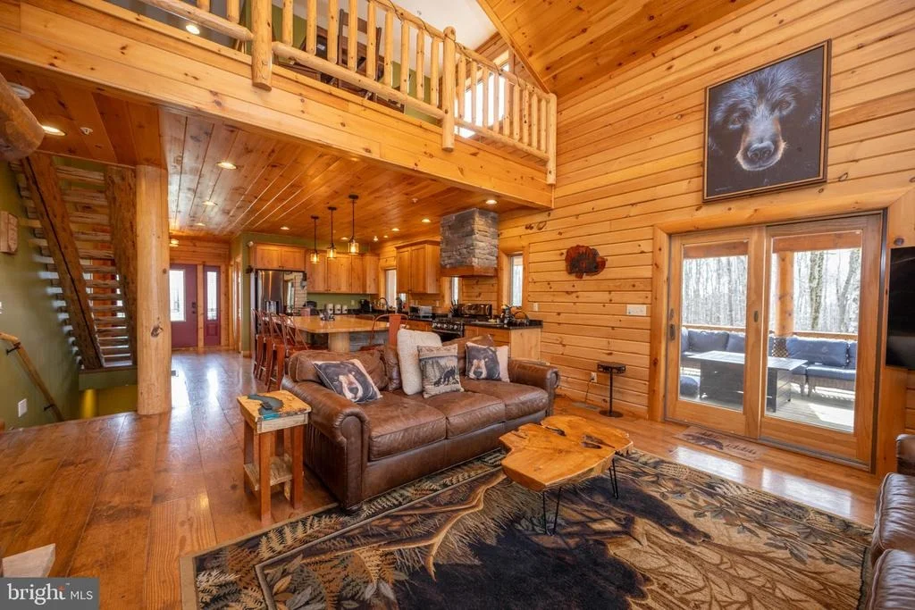 Photo of 276 SUNDANCE WAY