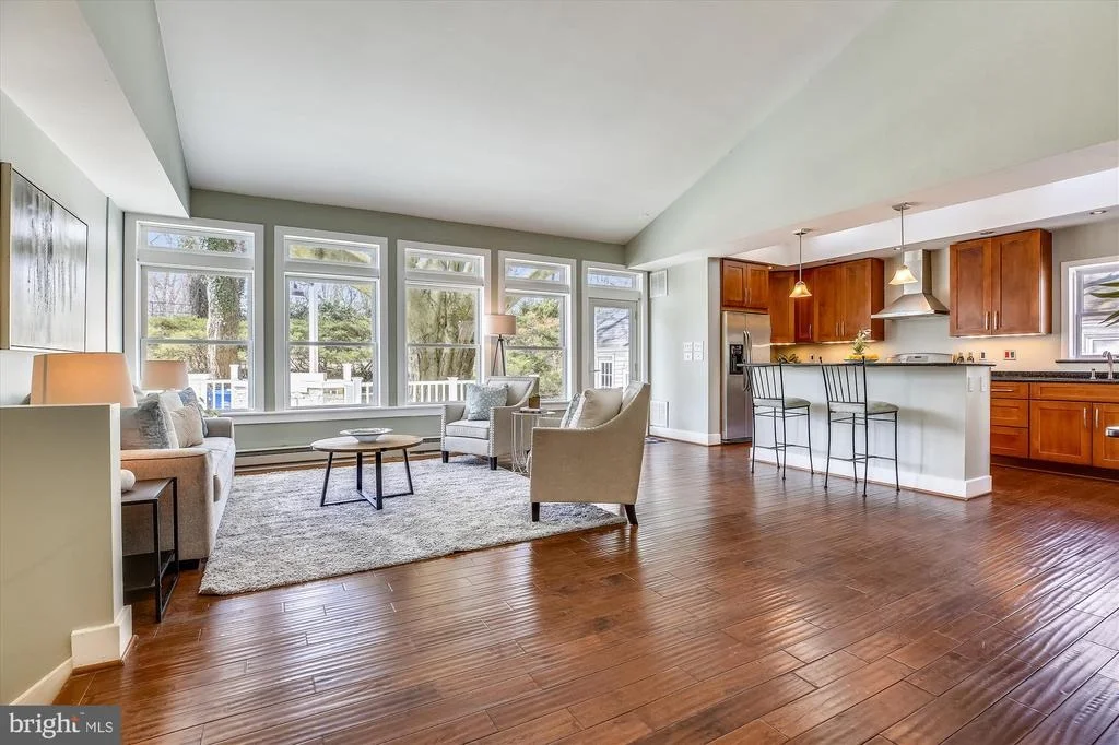 Photo of 10412 EDGEWOOD AVENUE