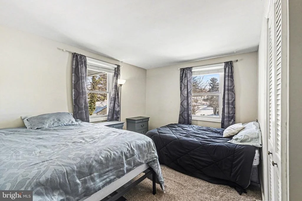Photo of 3 MARBETH HILL