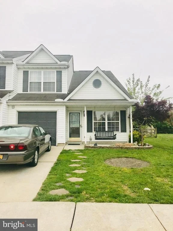 Photo of 668 WARREN DRIVE
