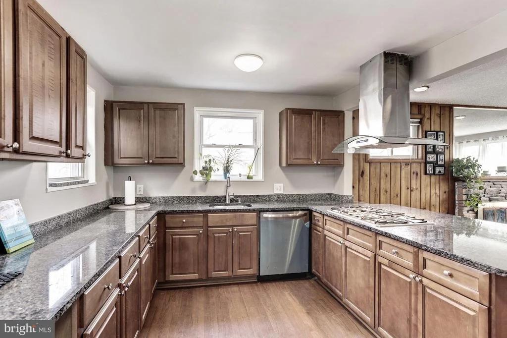Photo of 3603 WELLER ROAD