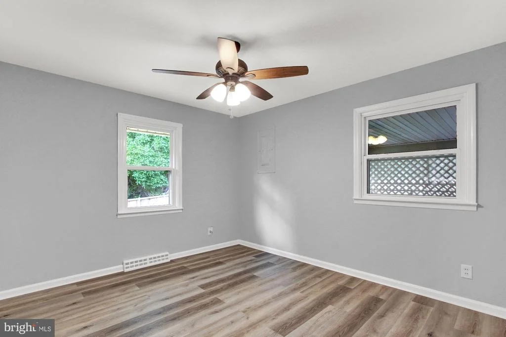 Photo of 2506 CRESTVIEW DRIVE