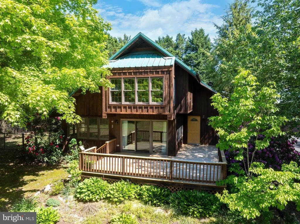 Photo of 475 SKEETER NECK ROAD