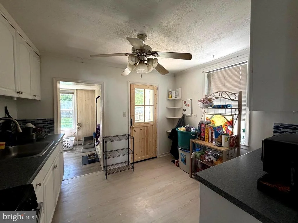 Photo of 3307 CHAPMAN ROAD