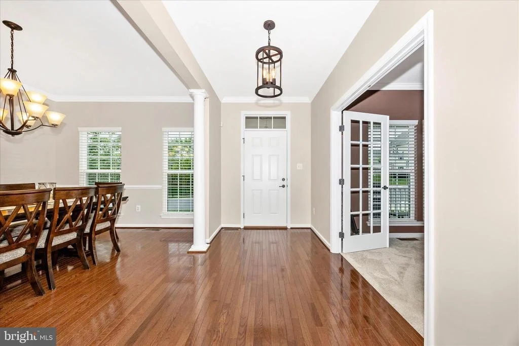 Photo of 4700 PULLER DRIVE