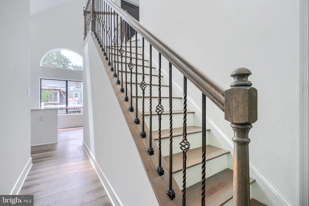 Photo of 1412 ELLIS ROAD