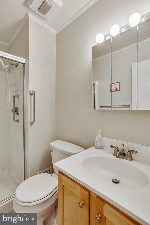 Photo of 9109 ROUNDLEAF WAY