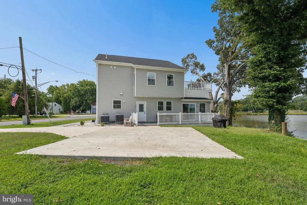 Photo of 456 DEALE ROAD