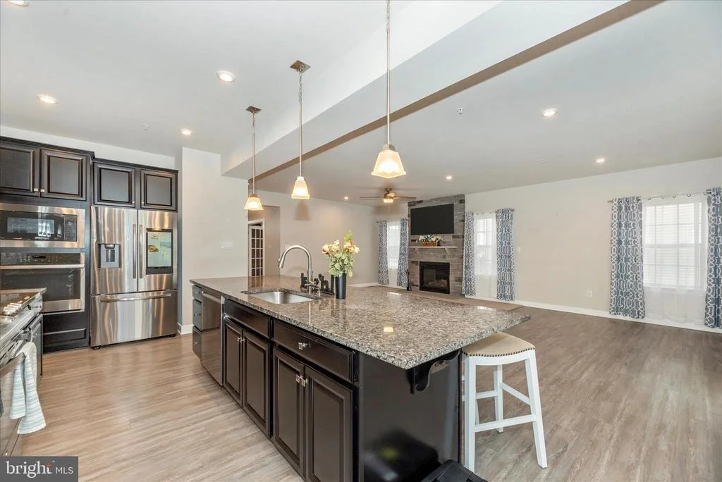 Photo of 7031 EAGLEHEAD DRIVE