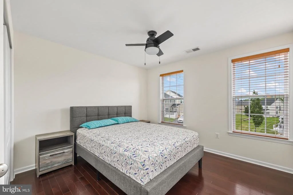 Photo of 43245 BARNSTEAD DRIVE