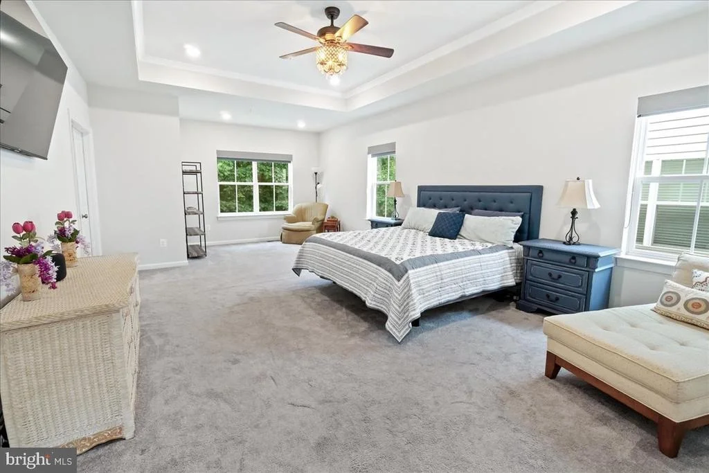 Photo of 5211 CONTINENTAL DRIVE