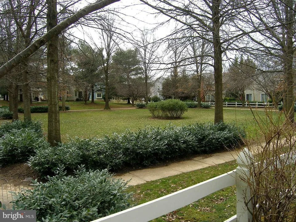 Photo of 307 FAIRGROVE TERRACE