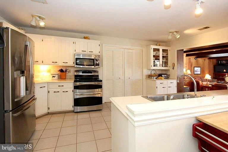Photo of 9301 WARFIELD ROAD