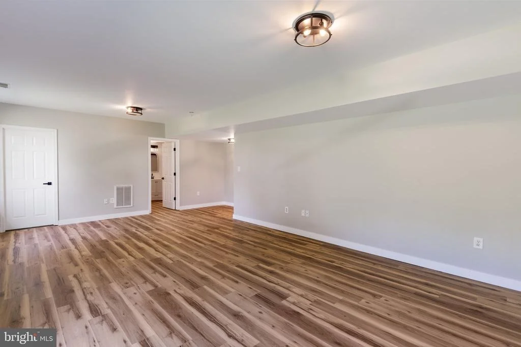 Photo of 203 FOREST AVENUE
