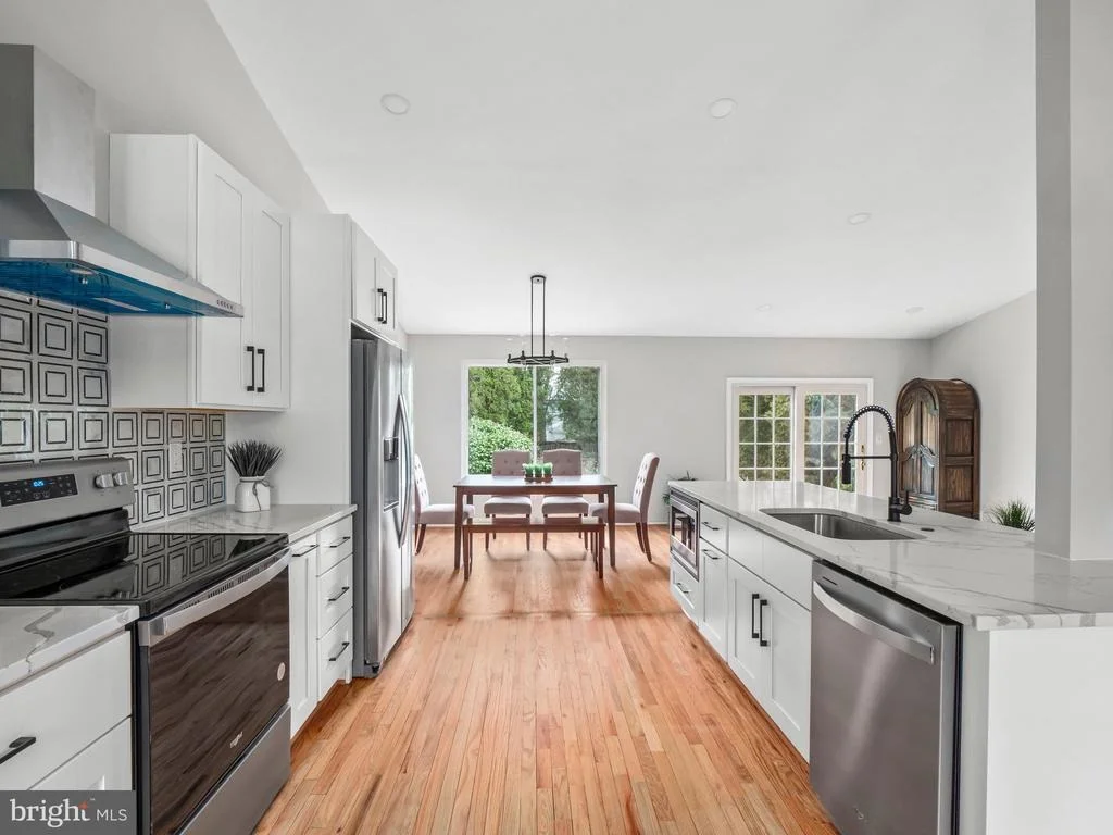 Photo of 4208 BRIARS ROAD