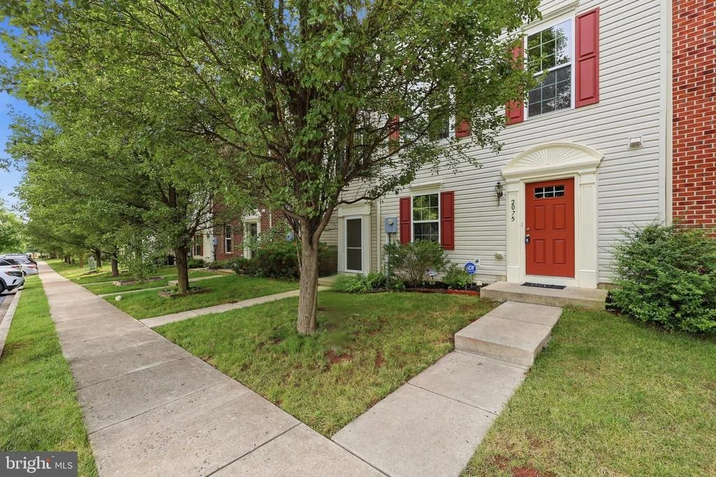 Photo of 2075 SPRING RUN CIRCLE
