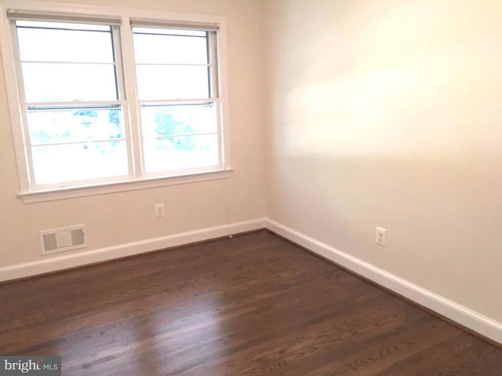 Photo of 12516 TWO FARM DRIVE