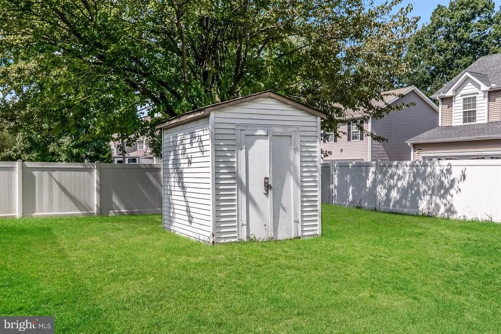 Photo of 107 LEE ROAD
