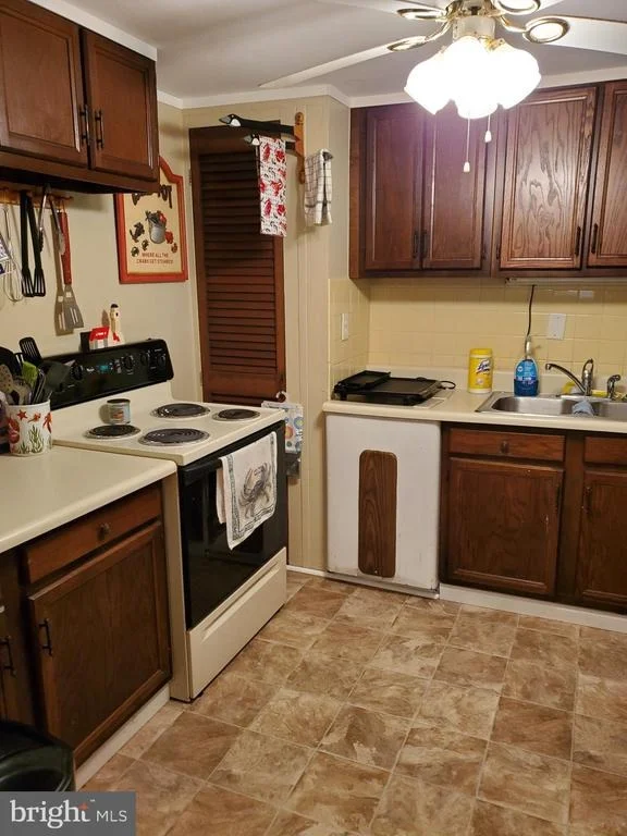 Photo of 291 BROOKS DRIVE