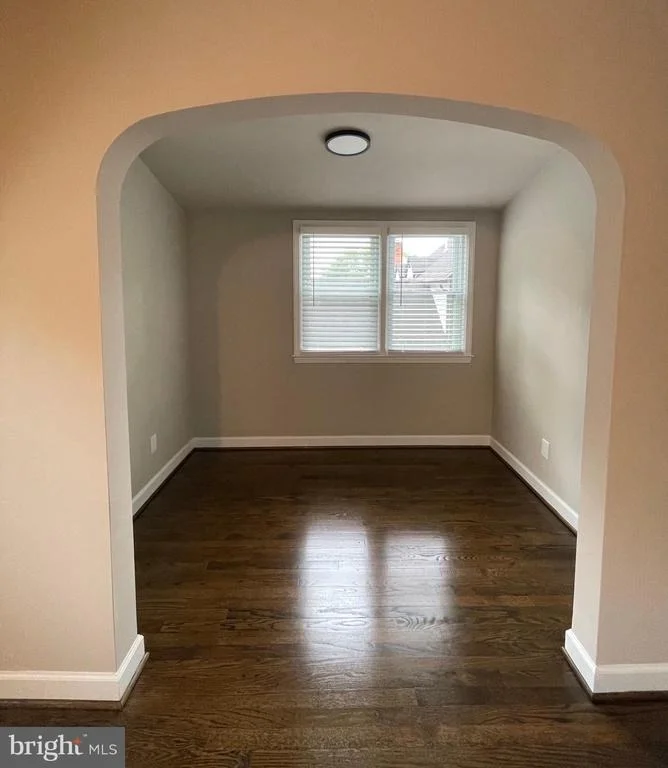 Photo of 401 FOREST VIEW