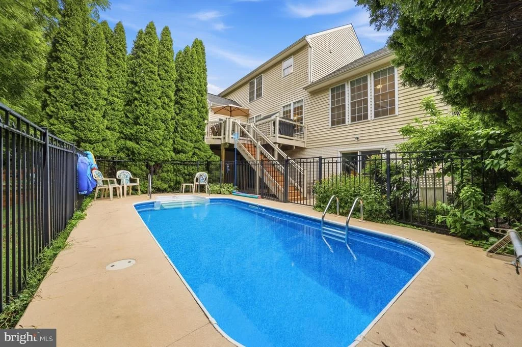 Photo of 3934 SWEET BRIAR LANE