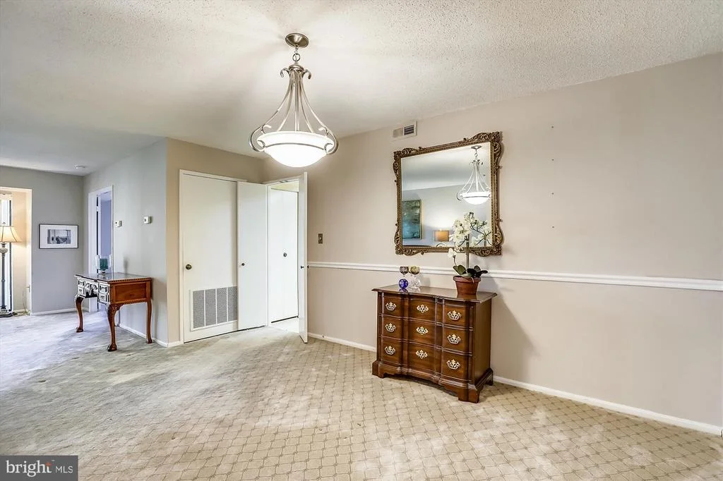 Photo of Unit 3522 at 15115 INTERLACHEN DRIVE