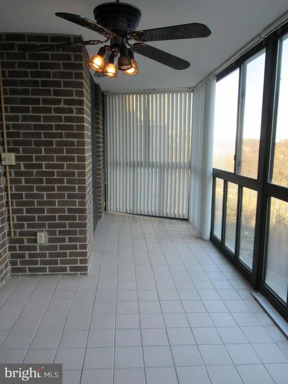 Photo of Unit 3821 at 15115 INTERLACHEN DRIVE