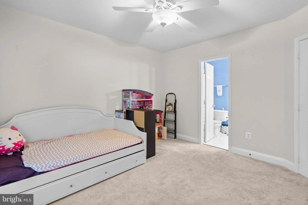 Photo of 5010 TOTHILL DRIVE