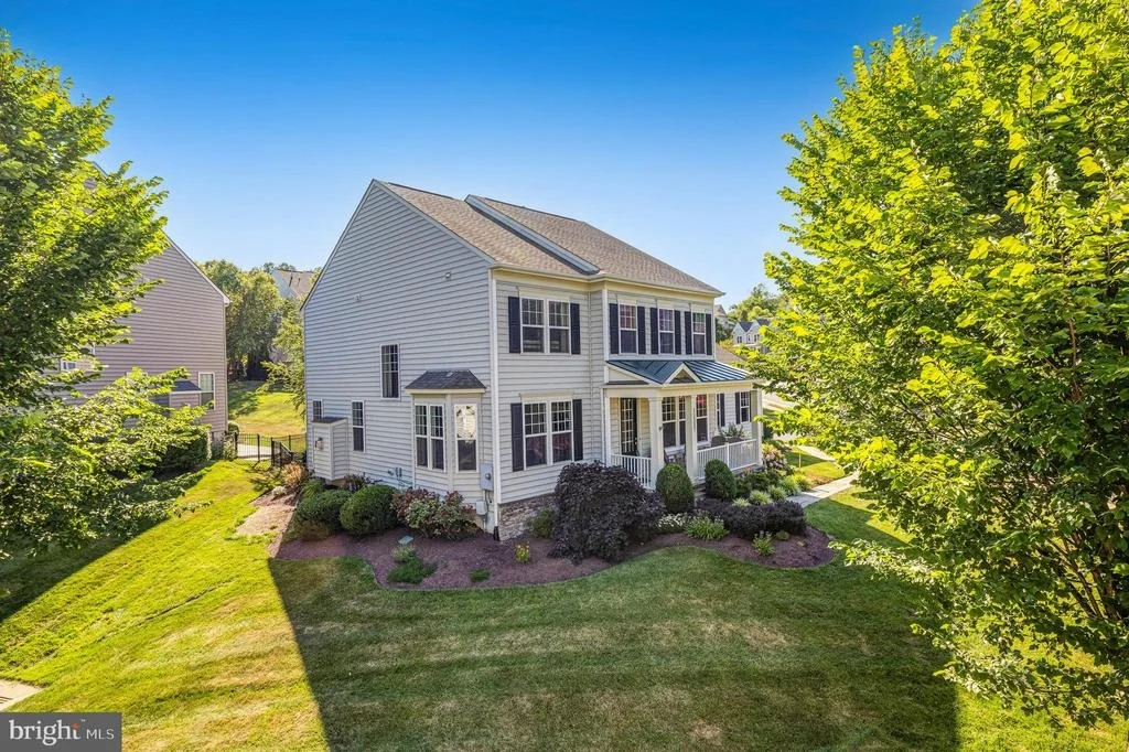 Photo of 22357 HARRIER LANE