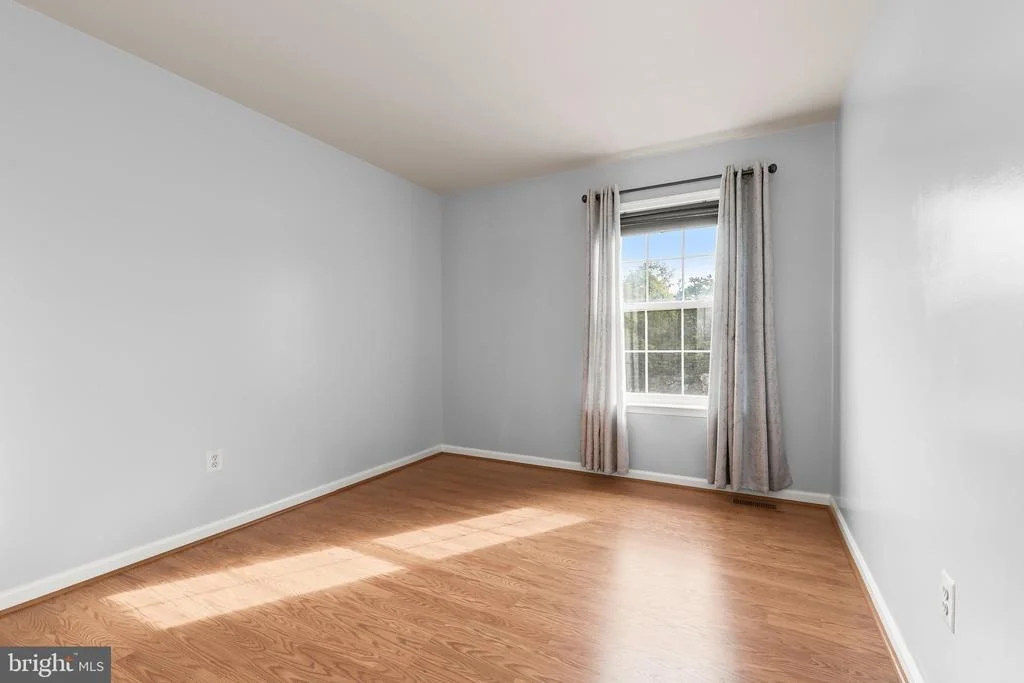 Photo of 236 LAKE COVENTRY DRIVE