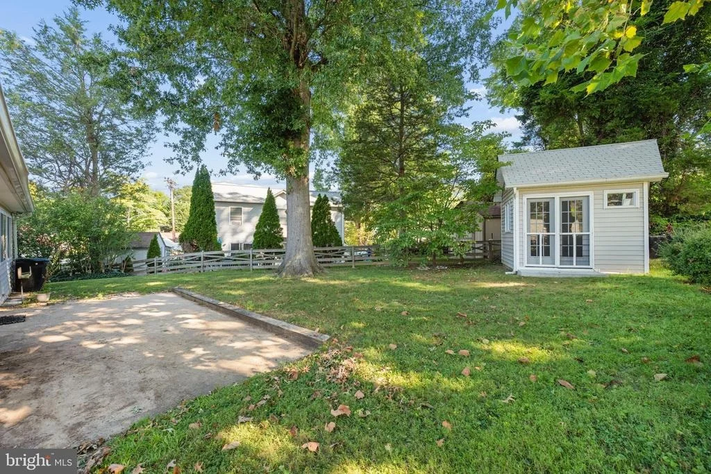 Photo of 12725 HOLDRIDGE ROAD