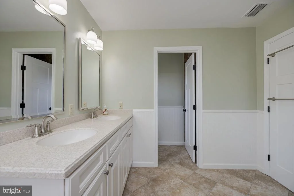Photo of 8508 HEATHER POINT DRIVE