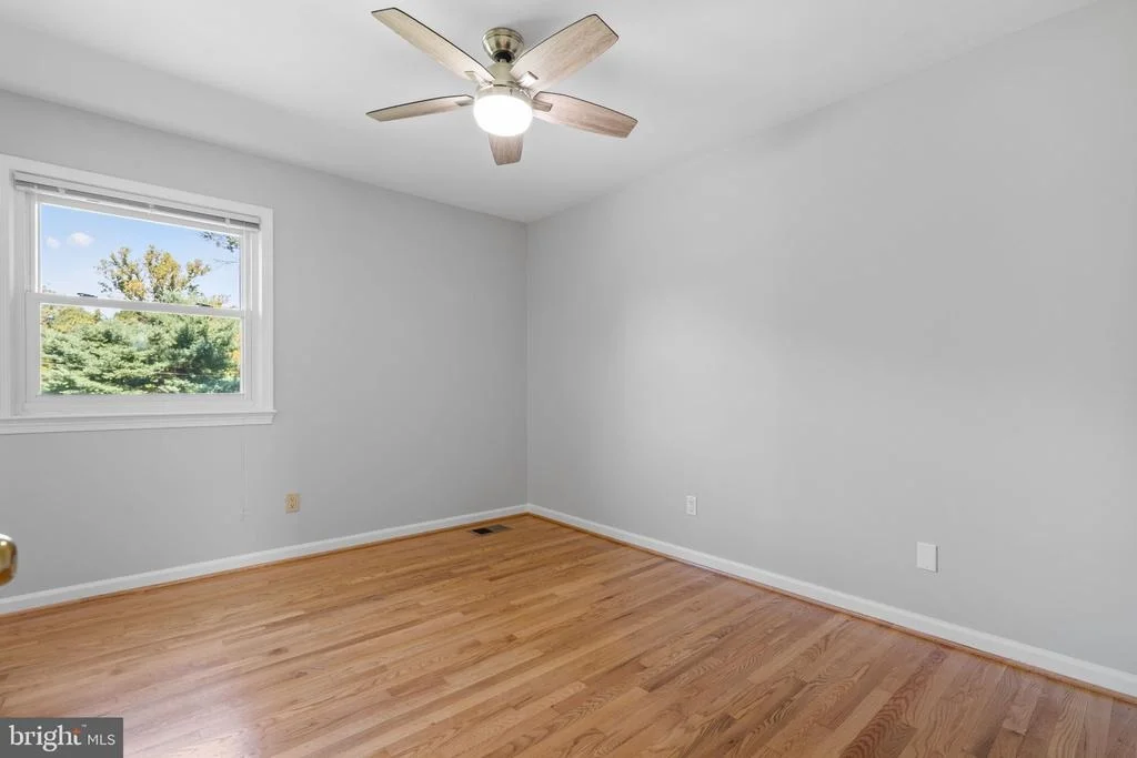 Photo of 14221 NORTHWYN DRIVE