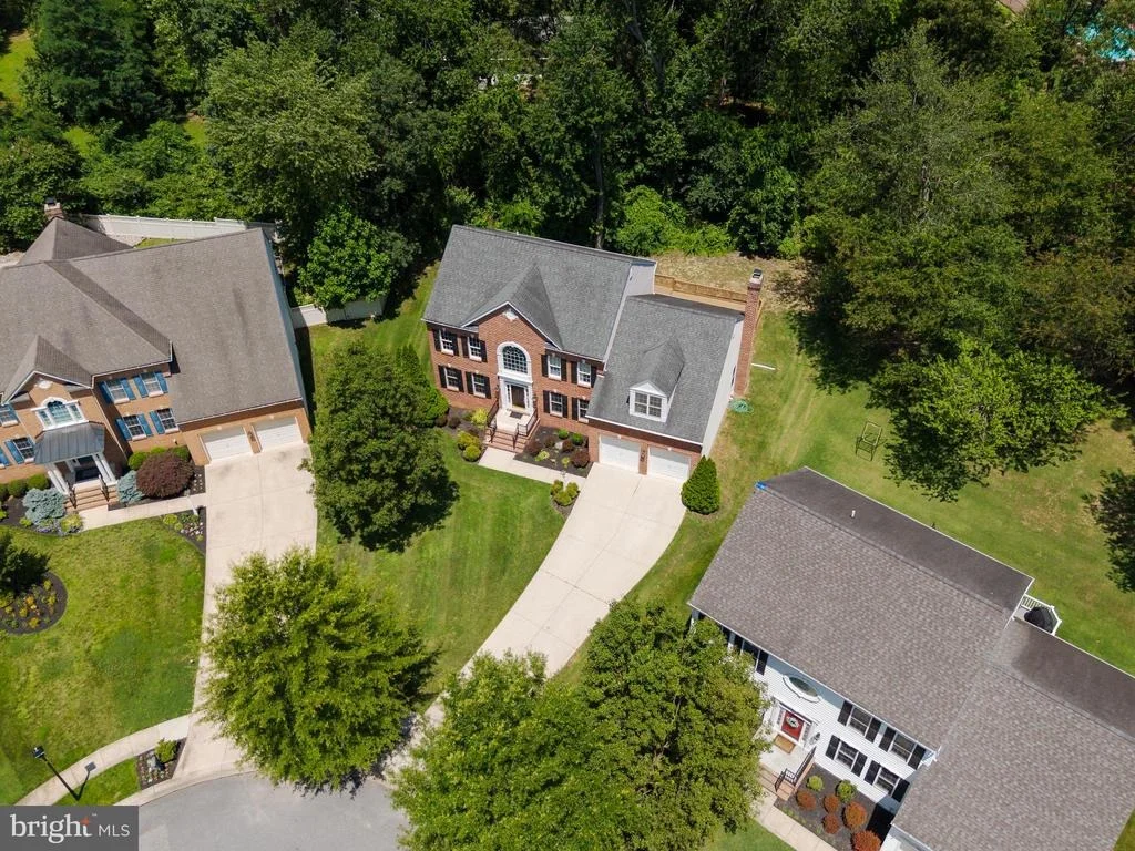 Photo of 1340 BLUEGRASS WAY