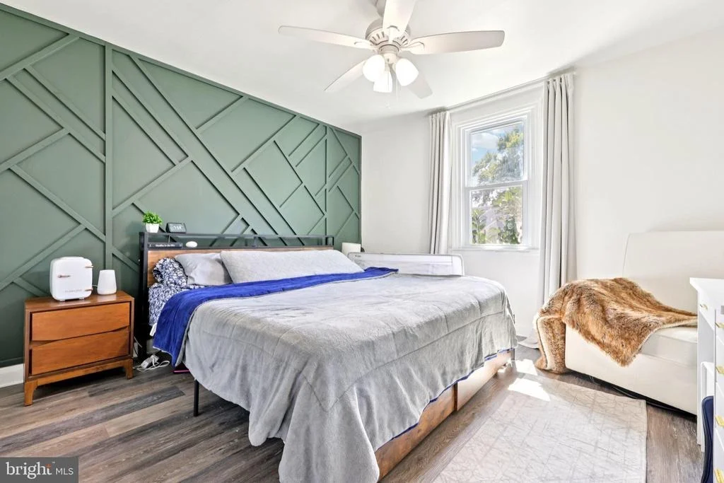 Photo of 4214 THORNCLIFF ROAD