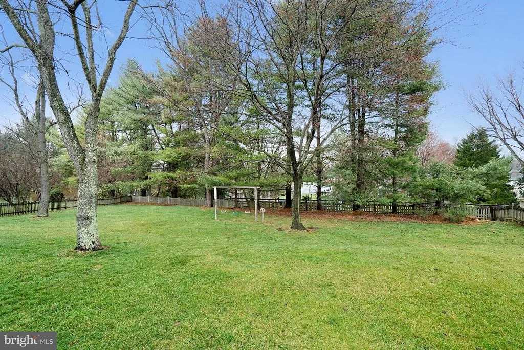Photo of 17412 EVANGELINE LANE